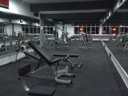 A big spacious gym with nice weights and equipments